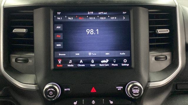 Used 2020 RAM 1500 Big Horn AWD/4WD image 14