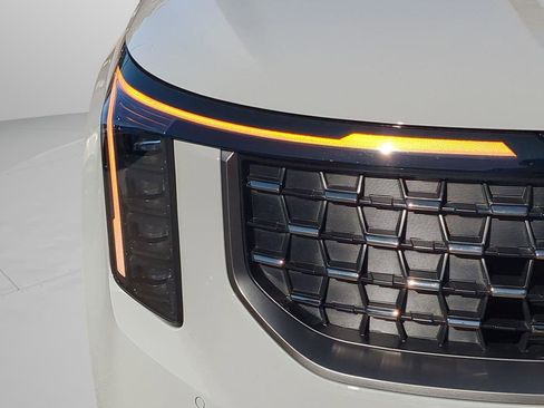 New 2026 Kia Carnival SX Prestige FWD image 12