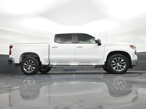 Used 2023 Chevrolet Silverado 1500 LT RWD image 30
