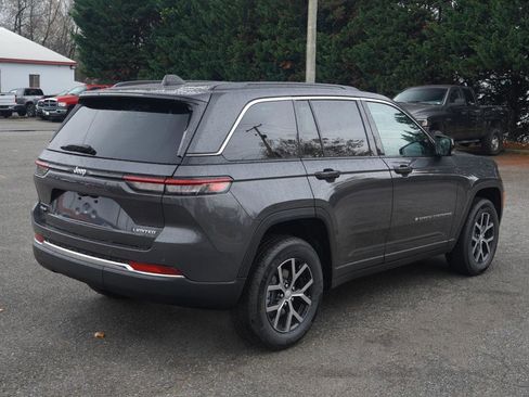 New 2025 Jeep Grand Cherokee Limited w/ Trailer Tow Package image 6