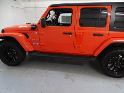 Certified 2023 Jeep Wrangler Unlimited Sahara AWD/4WD image 17