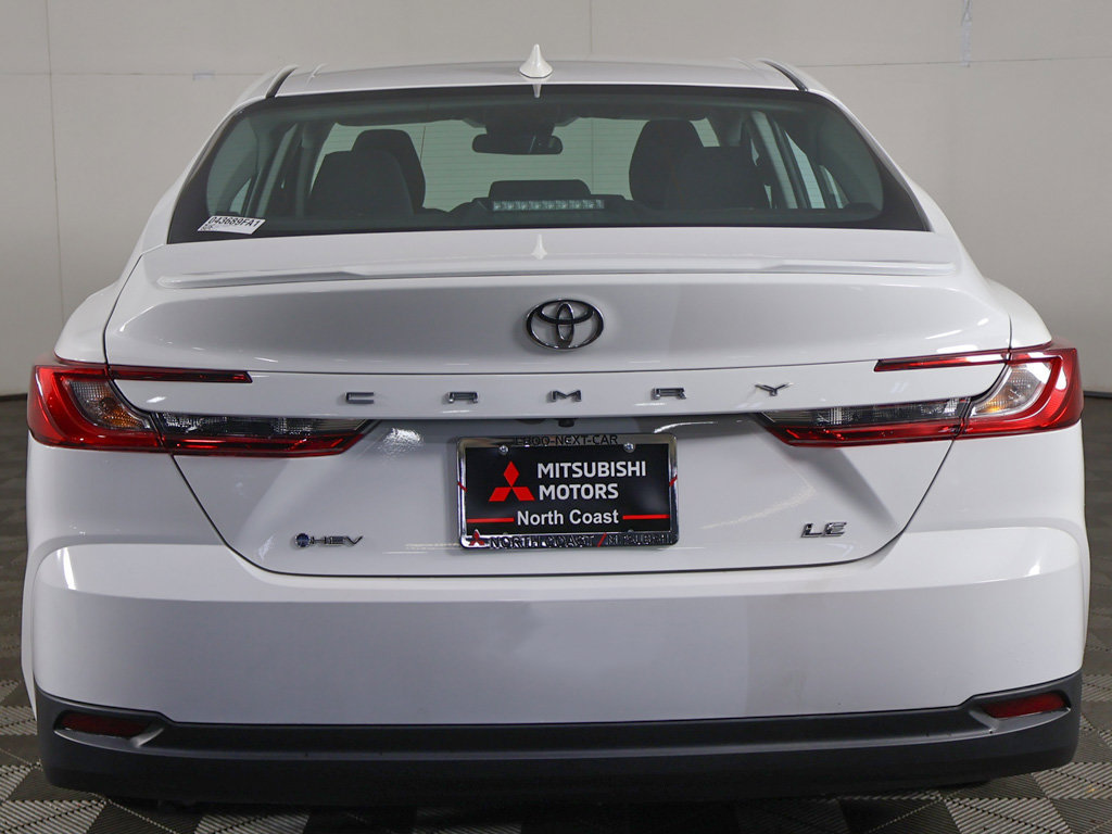 Used 2025 Toyota Camry LE FWD image 11