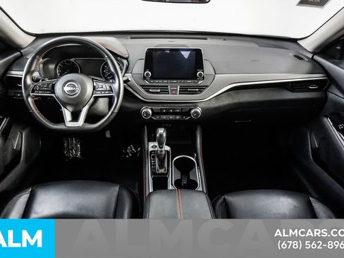 Used 2025 Nissan Altima 2.5 SR FWD image 26