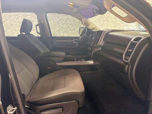 Used 2020 RAM 1500 Big Horn AWD/4WD image 11
