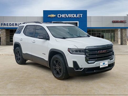 Used 2022 GMC Acadia AT4 w/ Technology Package image 7