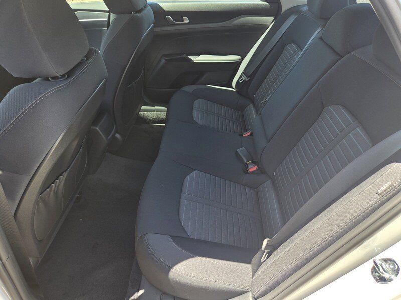 New 2026 Kia K5 LXS FWD image 7