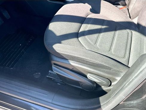 Used 2022 Jeep Renegade Latitude image 19