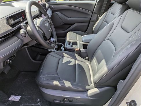 New 2025 Ford Mustang Mach-E Premium image 12