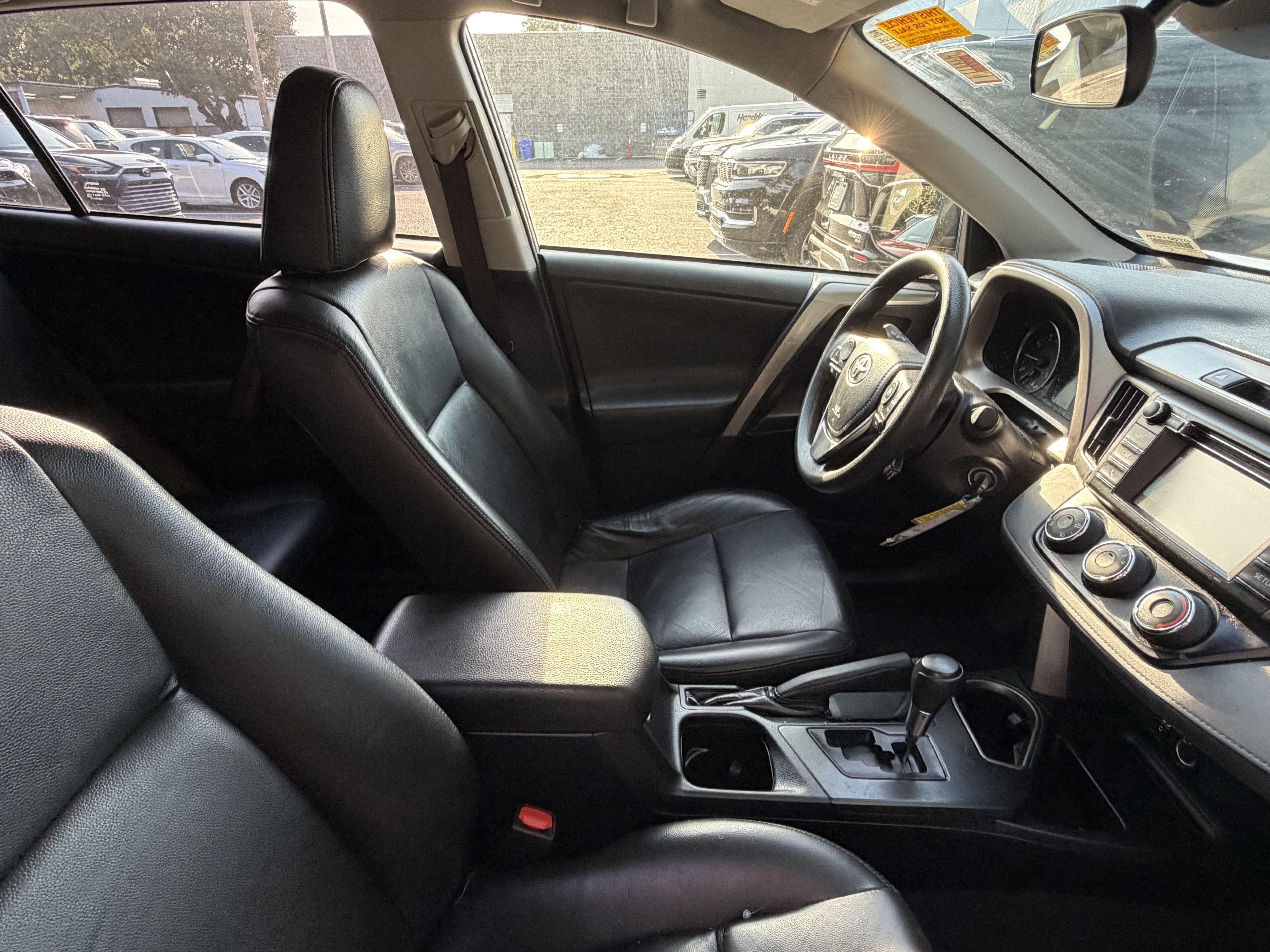 Used 2017 Toyota RAV4 LE FWD image 43