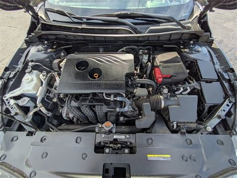 Used 2020 Nissan Altima 2.5 SR image 12