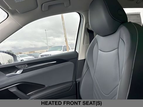 New 2026 Volkswagen Tiguan SE image 33