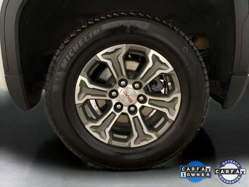 Used 2025 GMC Sierra 1500 SLT image 24