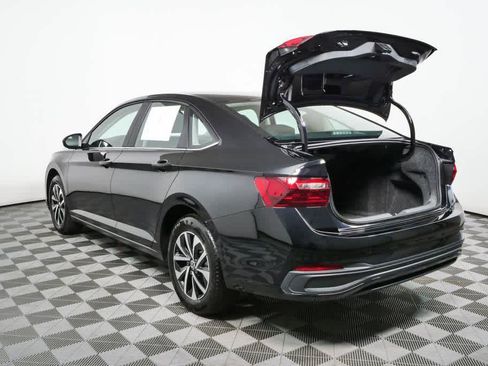 Certified 2026 Volkswagen Jetta S FWD image 25