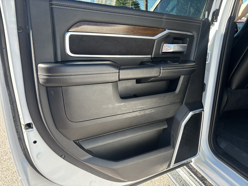 Used 2022 RAM 2500 Laramie AWD/4WD image 22