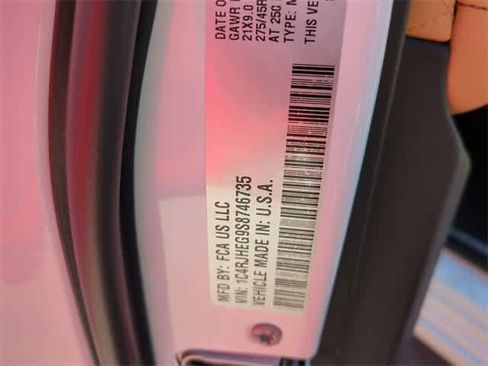 New 2025 Jeep Grand Cherokee Summit image 38