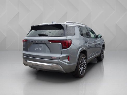 Used 2026 GMC Terrain Denali w/ LPO, Floor Liner Package AWD/4WD image 5
