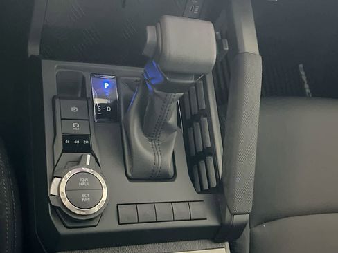 New 2026 Toyota Tacoma SR5 AWD/4WD image 20