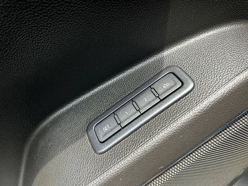 Used 2019 GMC Yukon XL Denali w/ Denali Ultimate Package AWD/4WD image 55