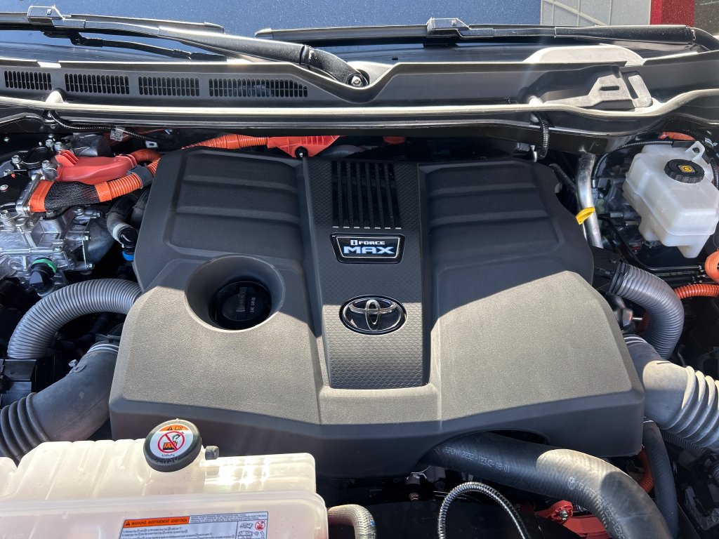 Certified 2023 Toyota Sequoia Platinum AWD/4WD image 23