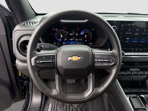 Used 2024 Chevrolet Colorado W/T w/ WT Convenience Package II image 10