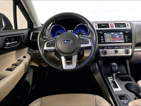 Used 2017 Subaru Legacy 2.5i Limited AWD/4WD image 8