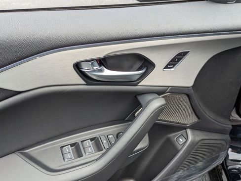 New 2025 Acura TLX w/ Technology Package image 12