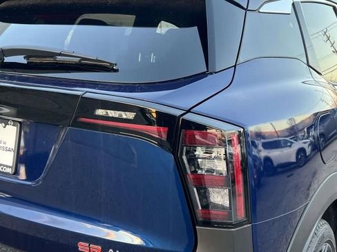 New 2026 Nissan Kicks SR w/ Cold Weather Package image 10