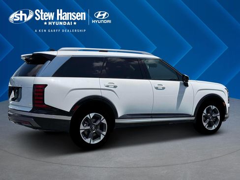 Used 2026 Hyundai Palisade Limited AWD/4WD image 9