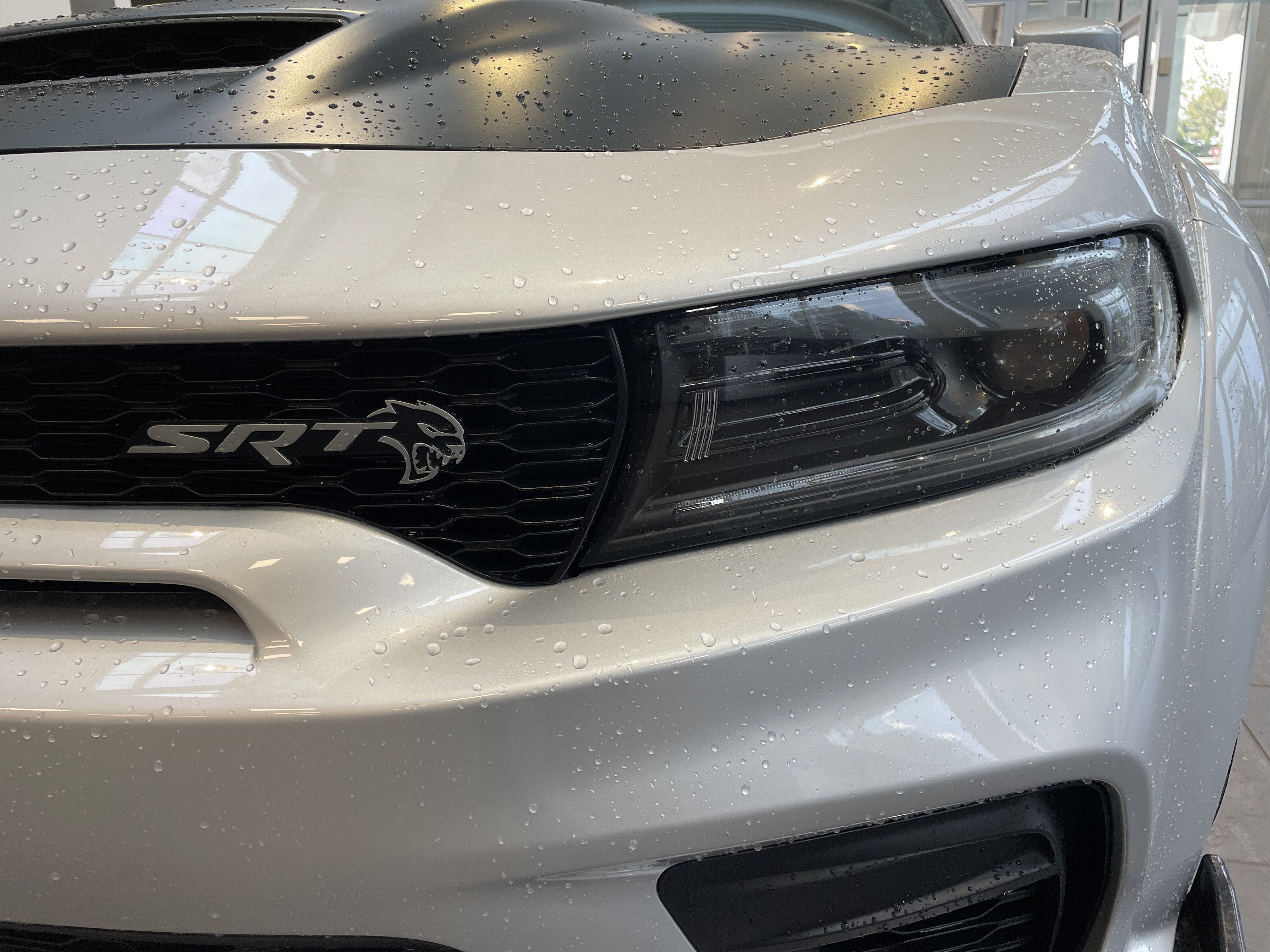 Used 2022 Dodge Charger SRT Hellcat w/ Harman/Kardon Audio Group RWD image 5