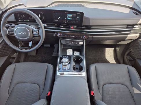 New 2026 Kia Carnival SX Prestige FWD image 12