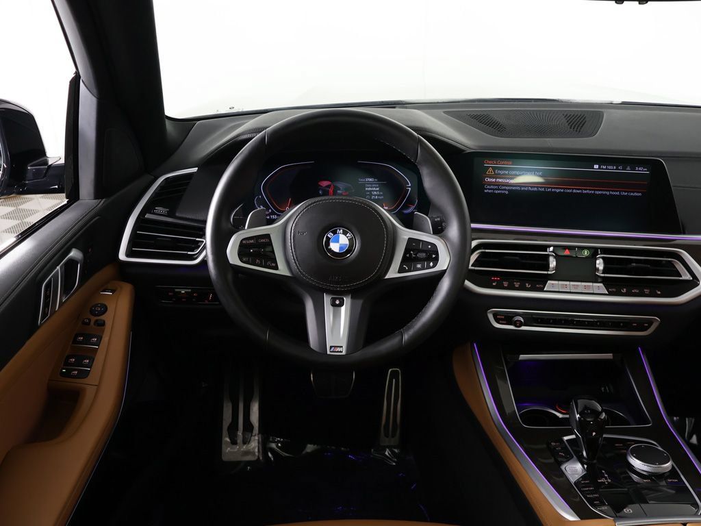 Used 2022 BMW X5 xDrive40i AWD/4WD image 37