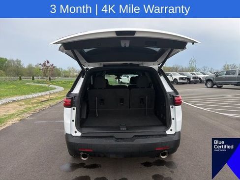 Used 2023 Chevrolet Traverse LT AWD/4WD image 12