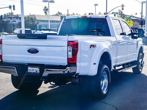 Used 2019 Ford F350 Lariat w/ Lariat Ultimate Package image 4