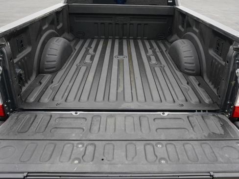 Used 2019 Ford F250 Lariat w/ Lariat Ultimate Package AWD/4WD image 32