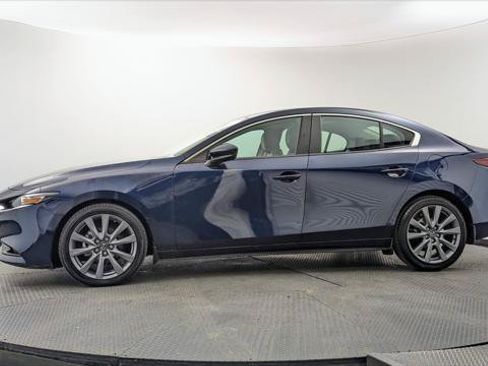 Used 2025 MAZDA MAZDA3 s FWD image 3