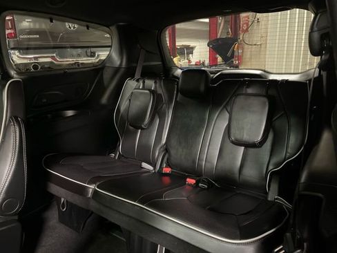 Used 2025 Chrysler Pacifica Limited w/ Uconnect Theater Family Group AWD/4WD image 24