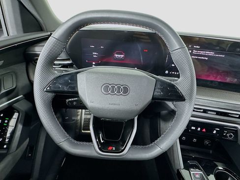 Used 2025 Audi SQ5 Prestige w/ Prestige Package AWD/4WD image 18