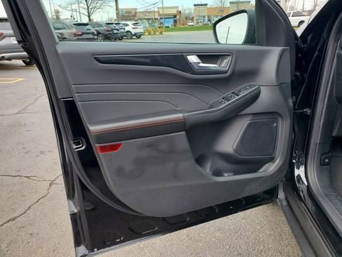 Used 2024 Ford Escape ST-Line w/ Tech Pack #1 image 8