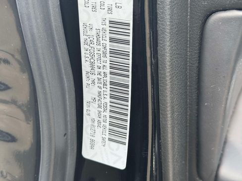 Used 2017 Jeep Grand Cherokee Overland AWD/4WD image 32