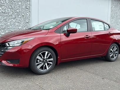 New 2025 Nissan Versa SV w/ Trunk Package