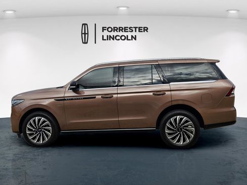 New 2025 Lincoln Navigator Black Label image 6