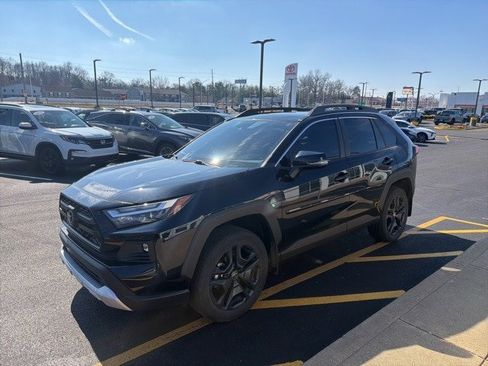 Certified 2022 Toyota RAV4 Adventure w/ Convenience Package image 2