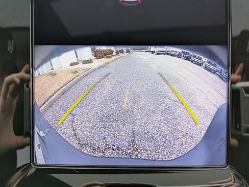 Certified 2023 Volvo XC40 B5 Plus w/ Driver Assist Package image 21