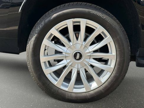 Used 2021 Cadillac Escalade ESV Luxury image 20