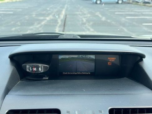 Used 2015 Subaru Forester 2.5i Premium w/ All-Weather Package image 19