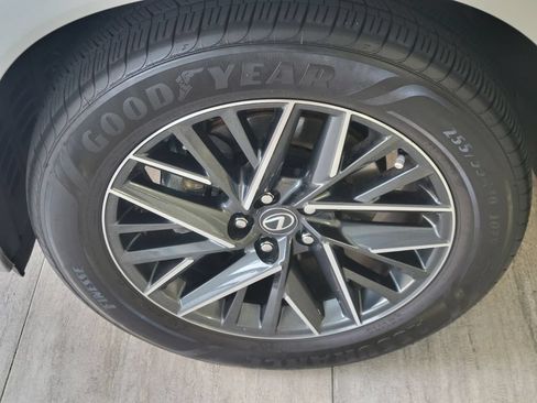 Certified 2025 Lexus TX 350 FWD w/ Technology Package image 9