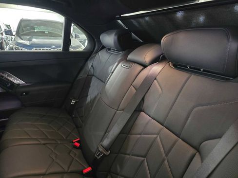 New 2026 BMW 760i xDrive w/ Executive Package AWD/4WD image 17