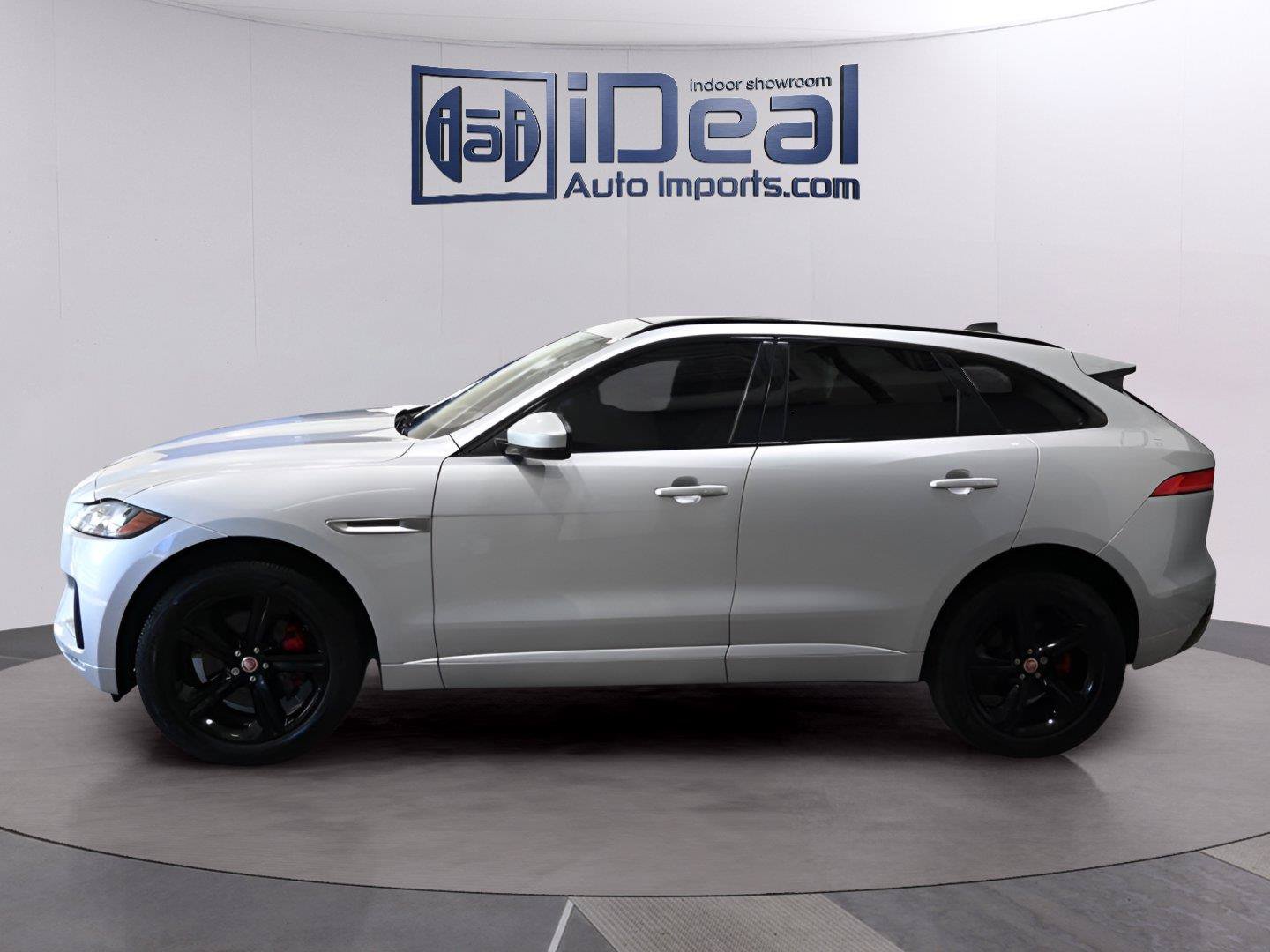 Used 2020 Jaguar F-PACE S AWD/4WD image 2