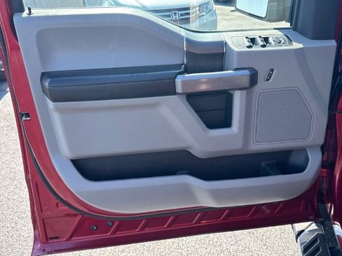 Used 2019 Ford F150 XLT w/ Equipment Group 302A Luxury image 17