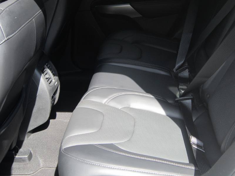 Used 2019 Jeep Cherokee High Altitude AWD/4WD image 12